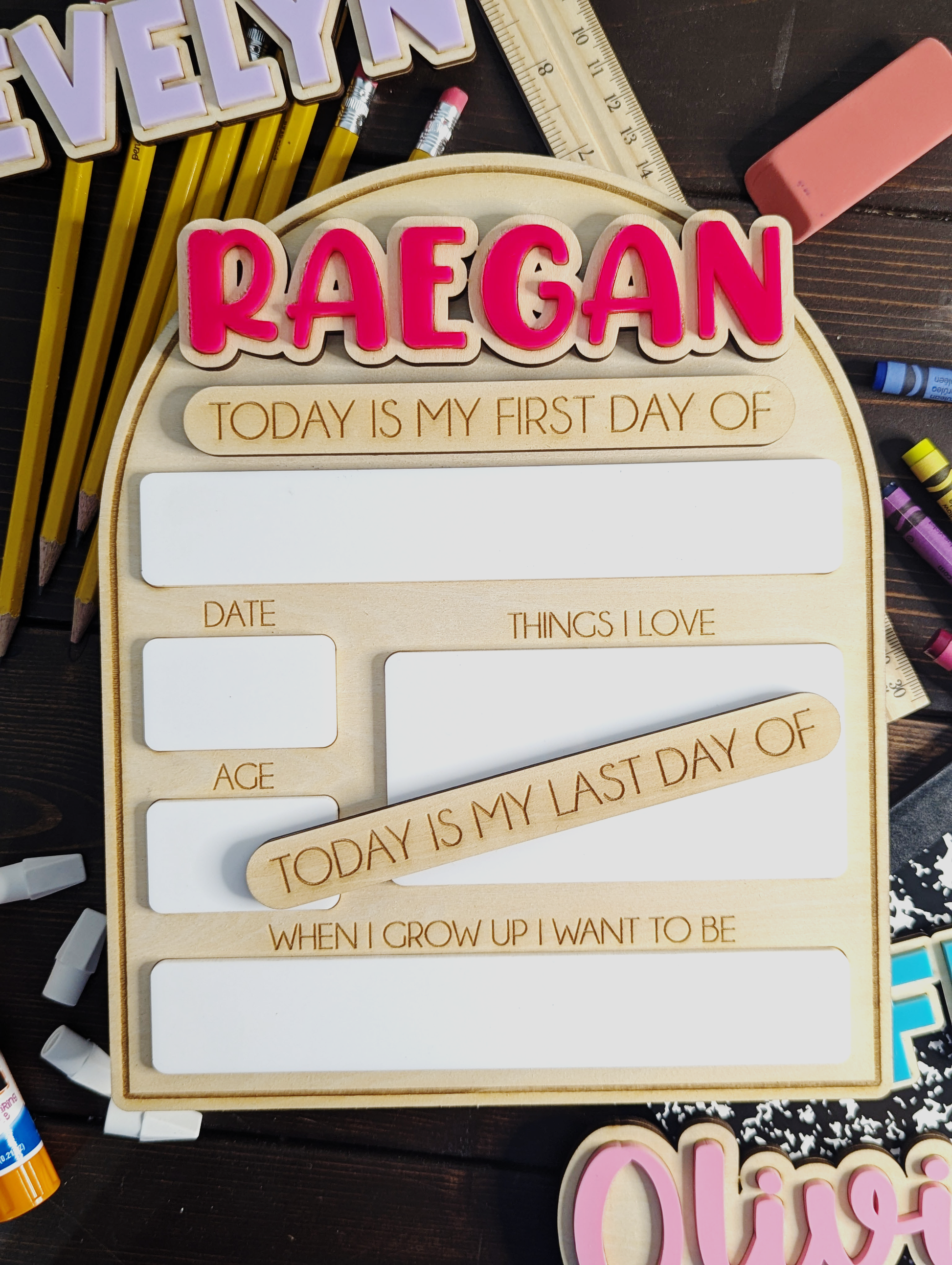 Interchangeable First/Last Day Wooden Sign – Large Arch